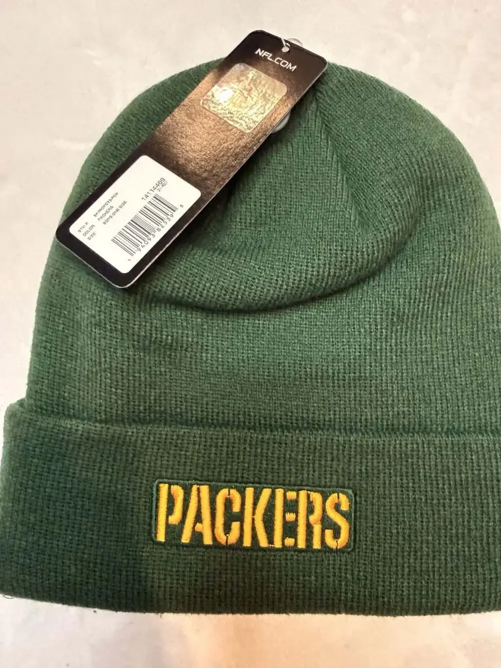 NFL Team Apparel Green Bay Packers Youth Cuffed Knit Beanie Hat
